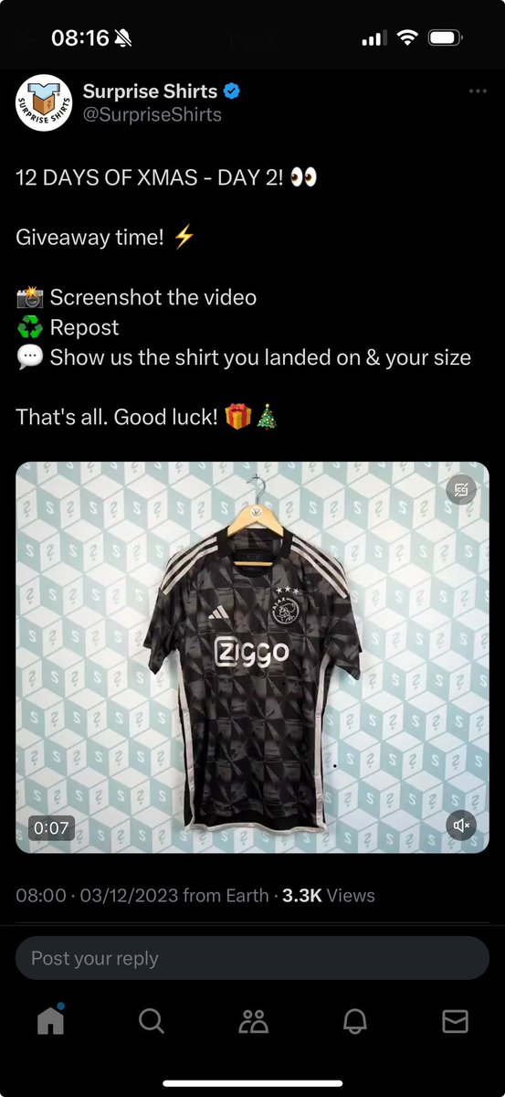 Derby_Millzy's tweet photo. @SurpriseShirts Size medium please 🤞🏻 https://t.co/Cqhi5SCcvE