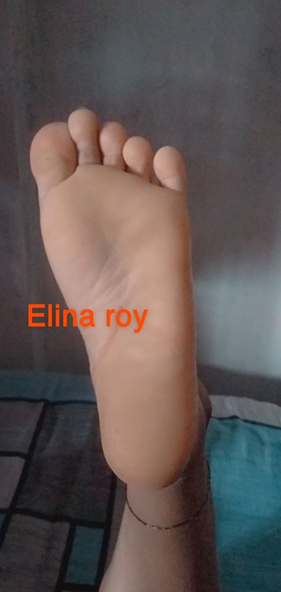 misselinaroy's tweet photo. #elinamistress #indianfeetsole #solepic #mysole #mistresselina
#share
#like
#comment🌝🌝 https://t.co/gZNVdTOmJ4
