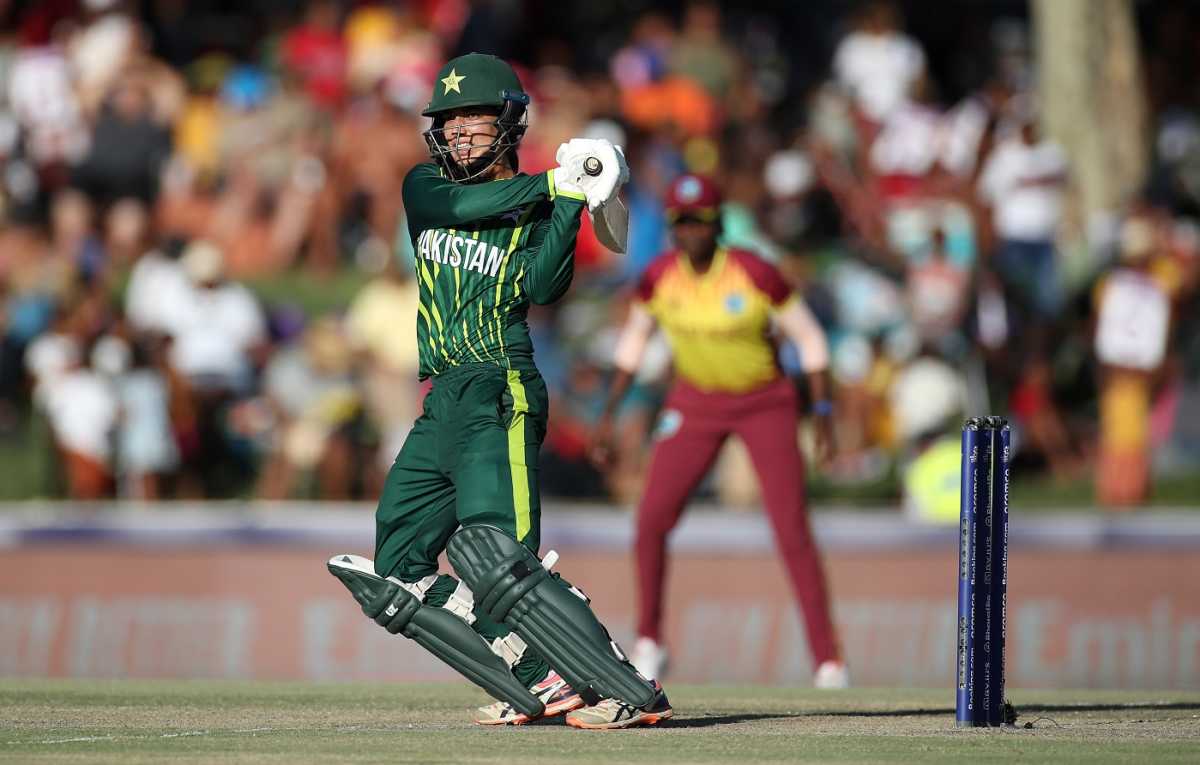 Aliya Riaz has been part of 32 wins in WT20Is for Pakistan. In these games she has scored 310 runs @ 34 while striking at 116. With the ball Aliya has taken 10-207 @ 20 with an economy of tad over 6 in these games. What an asset 👏 👏