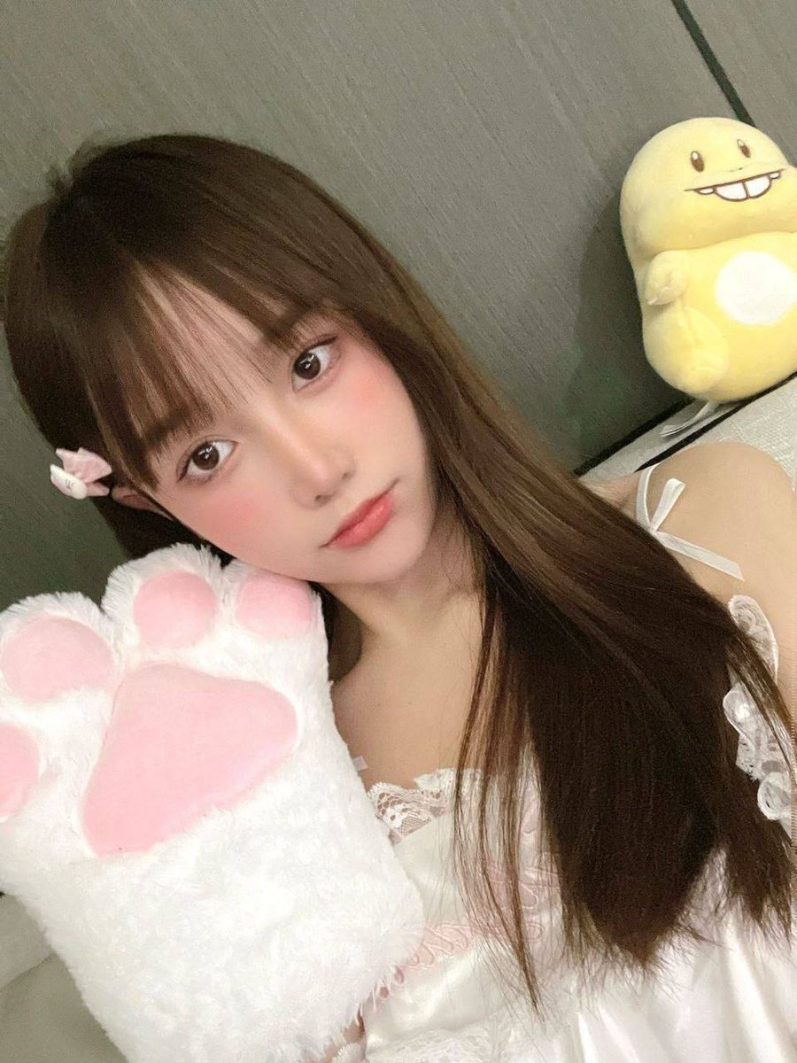 巴彦淖尔约炮约课猎艳 tweet media