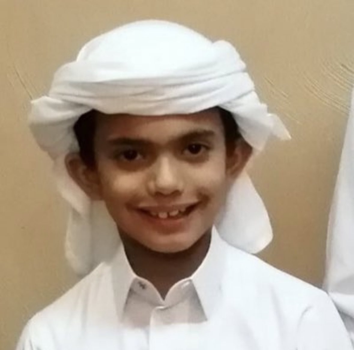 لاحول ولا قوة الا بالله العلي العظيم  .. 
أحر التعازي وصادق المواساة لصديقي و أخي الغالي عبدالله ال بعتج  <a href="/_AbdulahMohamad/">عبدالله ال بعتج</a> 
وعائلتة الكريمه في وفاة ابنة محمد  .. الله يرحمة ويغفر له ويسكنة فسيح جناتة .. 
وانا لله وانا اليه راجعون ..