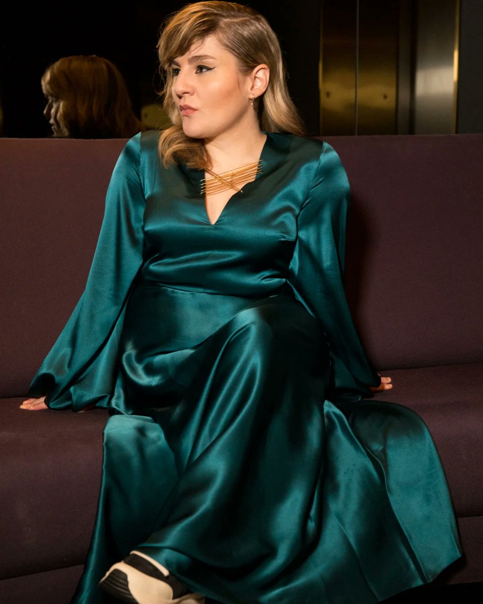 Happy International Day of Disabled People, gang! Together, we change the world.

Here's a pic of me crossing my legs... IYKYK. 😉

#IDPWD2023 #IDPWD