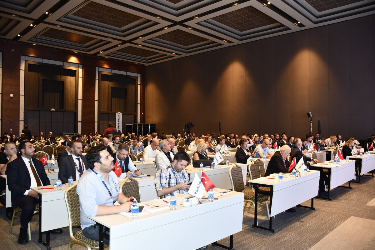 invamed_inc's tweet photo. 🌐✨ Highlights from #ASVS2023 Congress #3

@uvecd

#ASVS2023 #VascularSurgery #MedicalInnovation https://t.co/ochuTMNF0V