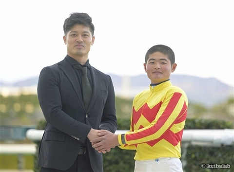 阪神 坂本誠志郎 阪神競馬場でトークショー出演! 阪神タイガース スポーツニュースまとめブログ