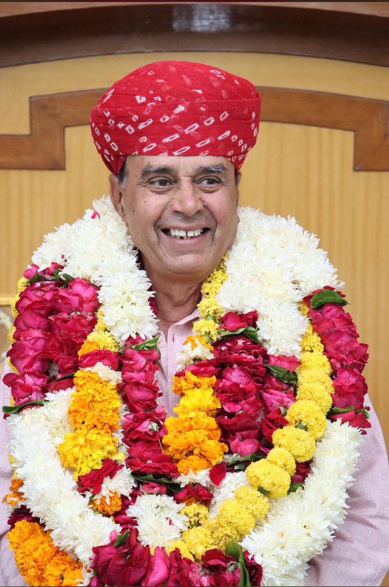 MohanRa45220034's tweet photo. लूणी विधानसभा क्षेत्र से भाजपा प्रत्याशी श्री जोगाराम पटेल को भारी मतों विजयी होने पर हार्दिक बधाई एवं शुभकामनाएं।

@JogarampatelMLA https://t.co/kXTxDUmUpW
