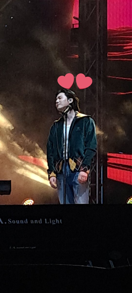 CtzJenmyeon's tweet photo. "exol tu paling adil mendukung semua member" Sedih time Xiumin, Chen and Lay tak dapat nak attend pun🥹🥲
Padahal Bias Gue Suho❤️
#Suhoinkuching #exoscinkl https://t.co/1e1O5Bbqob