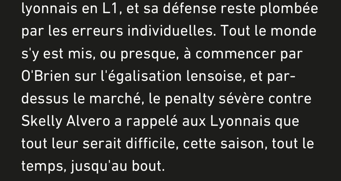 anthojmt's tweet photo. @lequipe comment vous pouvez dire dans la note de Alvero qu’il « concède le penalty en accrochant en pleine course » et dans un autre article qualifier de « penalty sévère » ? 🤔 https://t.co/iNzrb7wMIH