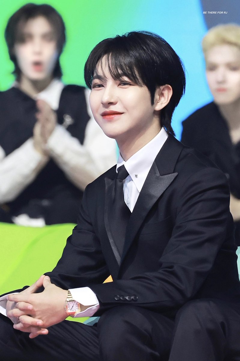 be_there_for_RJ's tweet photo. 231202 MMA 

#런쥔 #RENJUN #仁俊 #NCTDREAM https://t.co/Qt5bXnLrg6