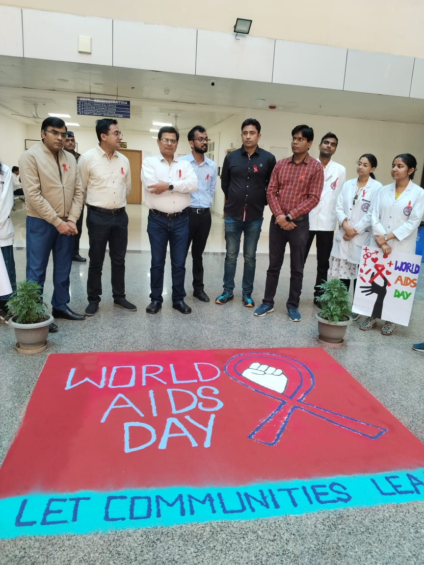 asmcdeoria's tweet photo. WORLD AIDS DAY CELEBRATION by Department of Community Medicine at MDB ASMC DEORIA🙏 https://t.co/huJtJo2yvL