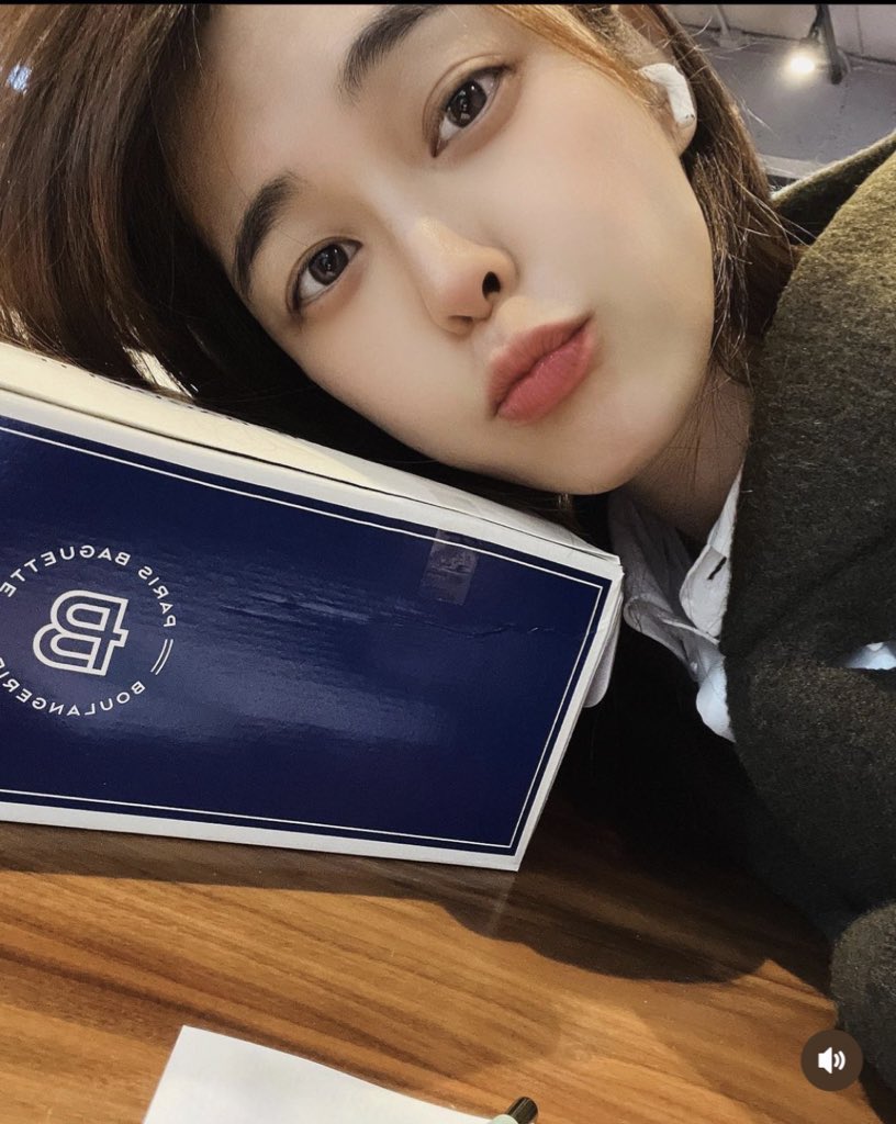 반포자이력 ㅁㅌㅊ야
이거포카팔면 내집마련 ㅆㄱㄴ인데?