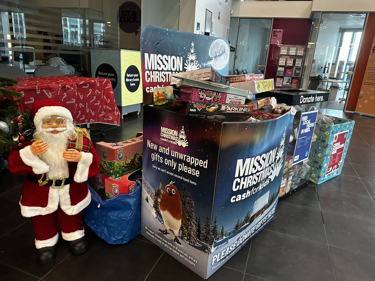 Our #MissionChristmas box is overflowing after the annual <a href="/gatesheadcoll/">Gateshead College</a> children’s party - thanks to everyone for their lovely donations ❤️🎅🏻@metroradiouk