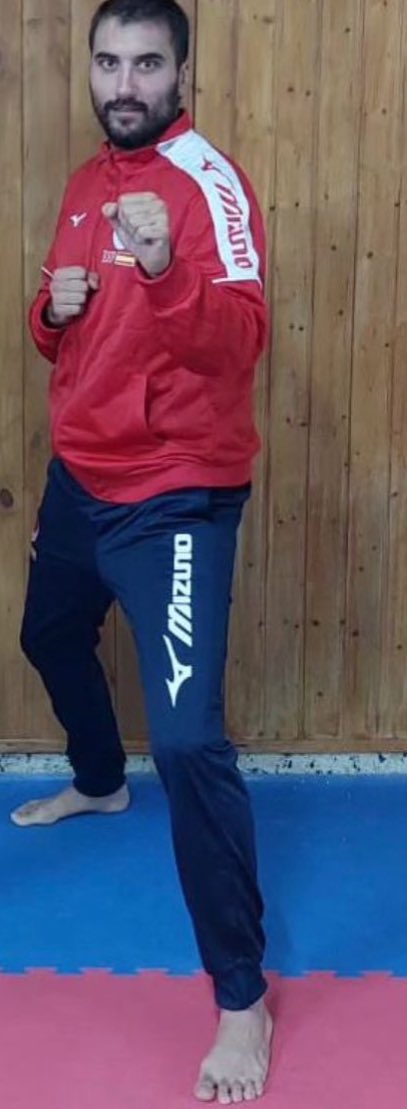 associacio_do's tweet photo. #Karate #shotokan #eska #associaciodo #gimnasdo #karatetradicional #reus #karatereus #jkt #OscarMLuque https://t.co/KOj07leqVr