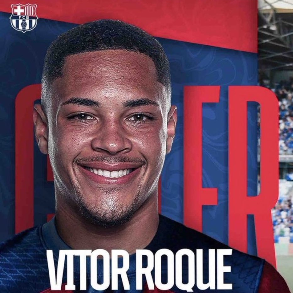 🔴 #HECHO. Vitor Roque (18 años) llegará al #Barcelona en ESTE! mercado invernal.

Esta temporada:
• 44 partidos
• 21 goles
• 8 asistencias
• Gol cada 147'
• G/A cada 106'
• Es el futbolista menor de 19 años con más goles producidos en todo el planeta.

¡TALENTAZO! 🔵🔴🌟