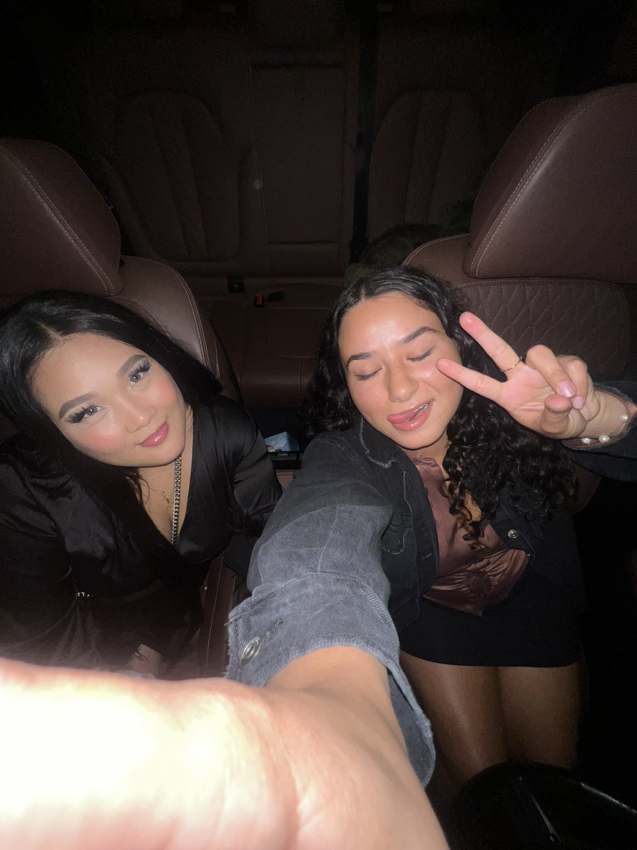 whereslilnikki's tweet photo. girls night out🪩♥️ https://t.co/dcb0HREmkH