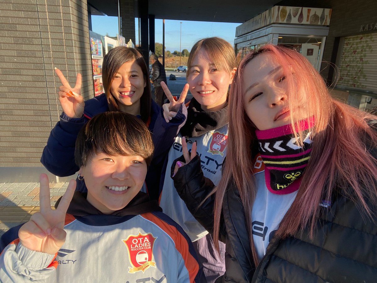 amichasu0811's tweet photo. .
2日で5試合
地獄だったけど
楽しかったねー🥹🎵
.
館林カップ
全勝🏆✨
.
水戸体育祭市民競技サッカー大会
準優勝🥈
.
5試合フル出場....
優勝🏆したかったねー🥲
.
これでサッカーはおしまい！
みんなありがとう♡ https://t.co/DSyGePJJRU