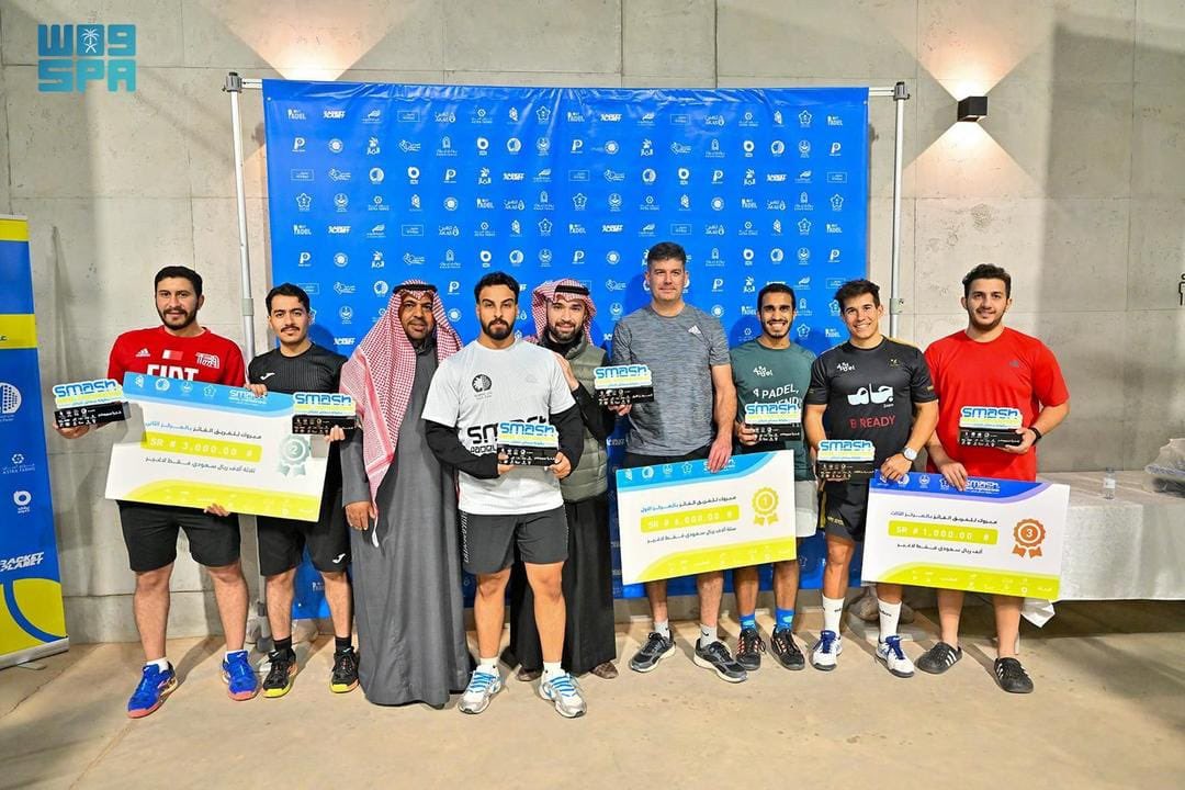 issa_alenazi's tweet photo. مجلس شباب منطقة تبوك @tabukryc يختتم أمس بطولة سماش الأولى للبادل بمنطقة #تبوك التي أطلقها المجلس على مدى ثلاثة أيام، بمشاركة 65 لاعباً، يمثلون 32 فريقاً بالتعاون مع عددٍ من الجهات الحكومية والأهلية بالمنطقة
#رياضة #صور #البادل #السعودية https://t.co/WdM6yJsh2T
