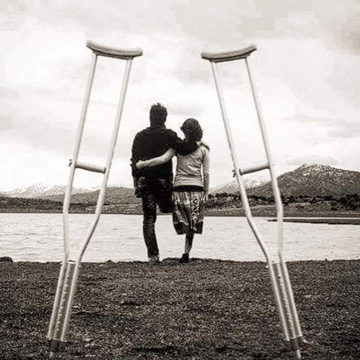 İnsanların kalbi ve düşünceleri engelli olmasın
" birbirini seven insanlar için engel tatlı bir tebessümden ibarettir 
ve sevginin olduğu yerde engel yoktur "

Asıl engel sevgisizliktir.
Sevmesini bilmeyendir...
Yeter ki kalbiniz, gönlünüz ve zihniniz engelli olmasın...♡︎♡︎