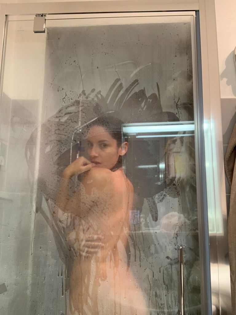 can i send you shower pics? yes yes yes ↓ ↓ ↓