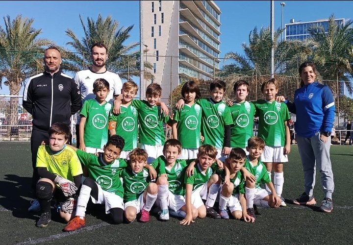 raneroficial's tweet photo. LaCanteraverde

Benjamín 2ªB

RANERO CF
     4-1
Real Murcia 

Partido @manoamano_pye https://t.co/v7DMireBsI