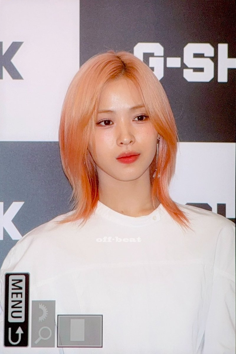 231203 얼굴미쳣더.... #ITZY #있지 #RYUJIN #류진 <a href="/ITZYofficial/">ITZY</a>