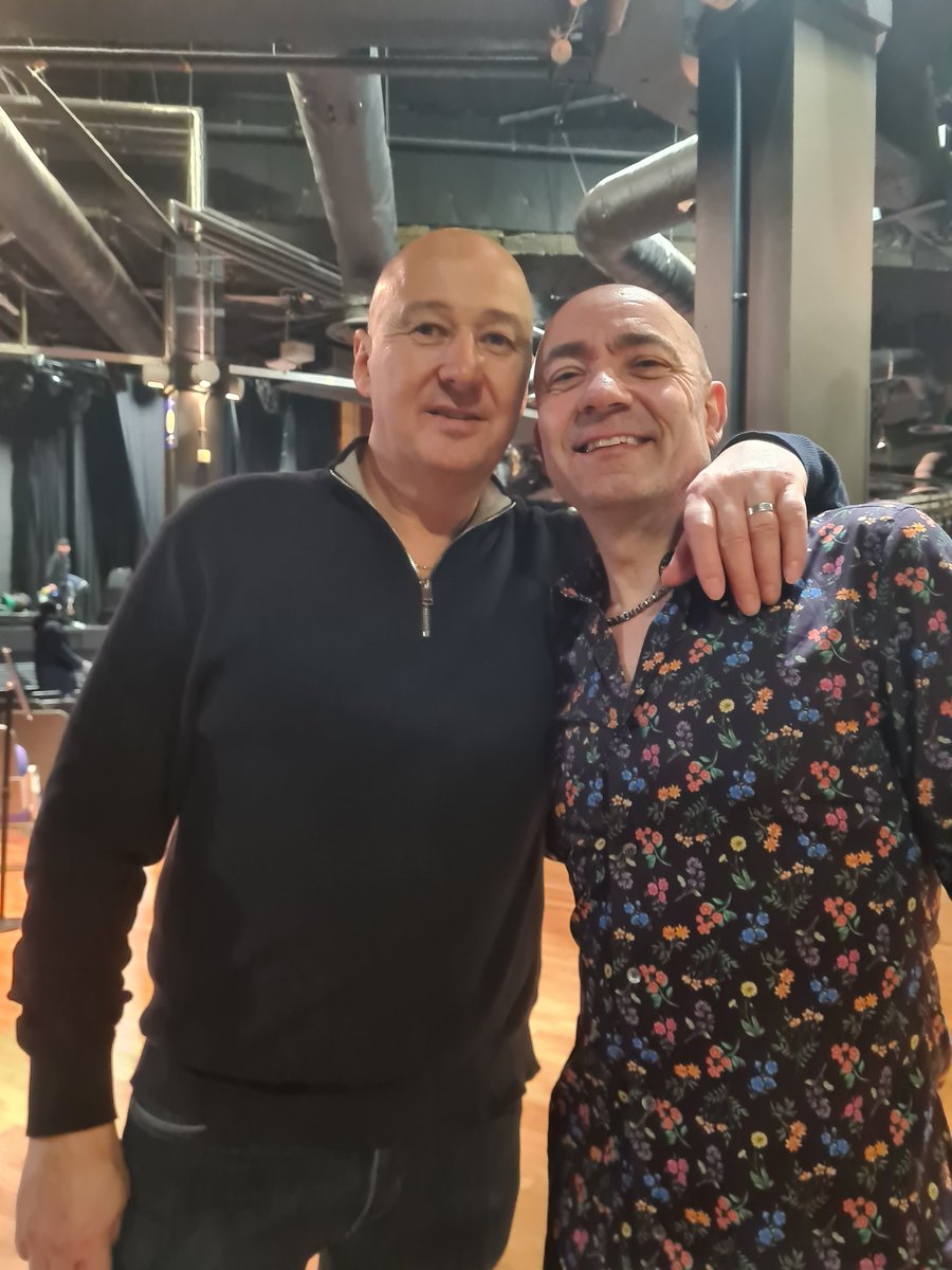 Great watching this legend <a href="/kennythomas_uk/">Kenny Thomas</a> doing his funky stuff last night at the <a href="/o2indigo/">Definitive Rat Pack</a> proper legend this man is