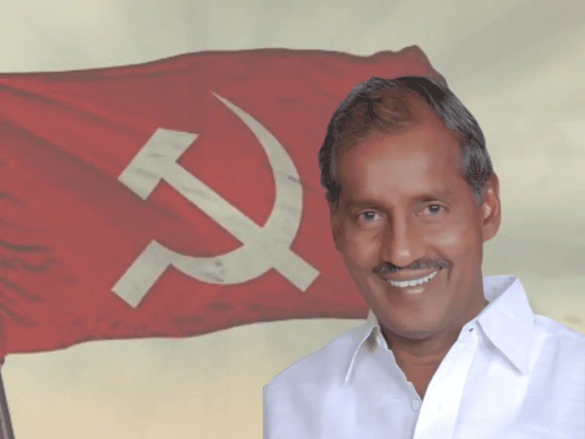 PoliticalGlitch's tweet image. #Kothagudem- సీపీఐ అభ్యర్థి #SambasivaRao విజయం. 

టీఆర్ఎస్ ఎమ్మెల్యే వనమా, స్వతంత్ర అభ్యర్థి జలగంపై విజయం సాధించారు.

#ElectionResults
#BRSParty #TelanganaCongress
#BJP4Telangana #Telangana #TelanganaElection2023 
#TelanganaElections2023 
#TelanganaAssemblyElections2023