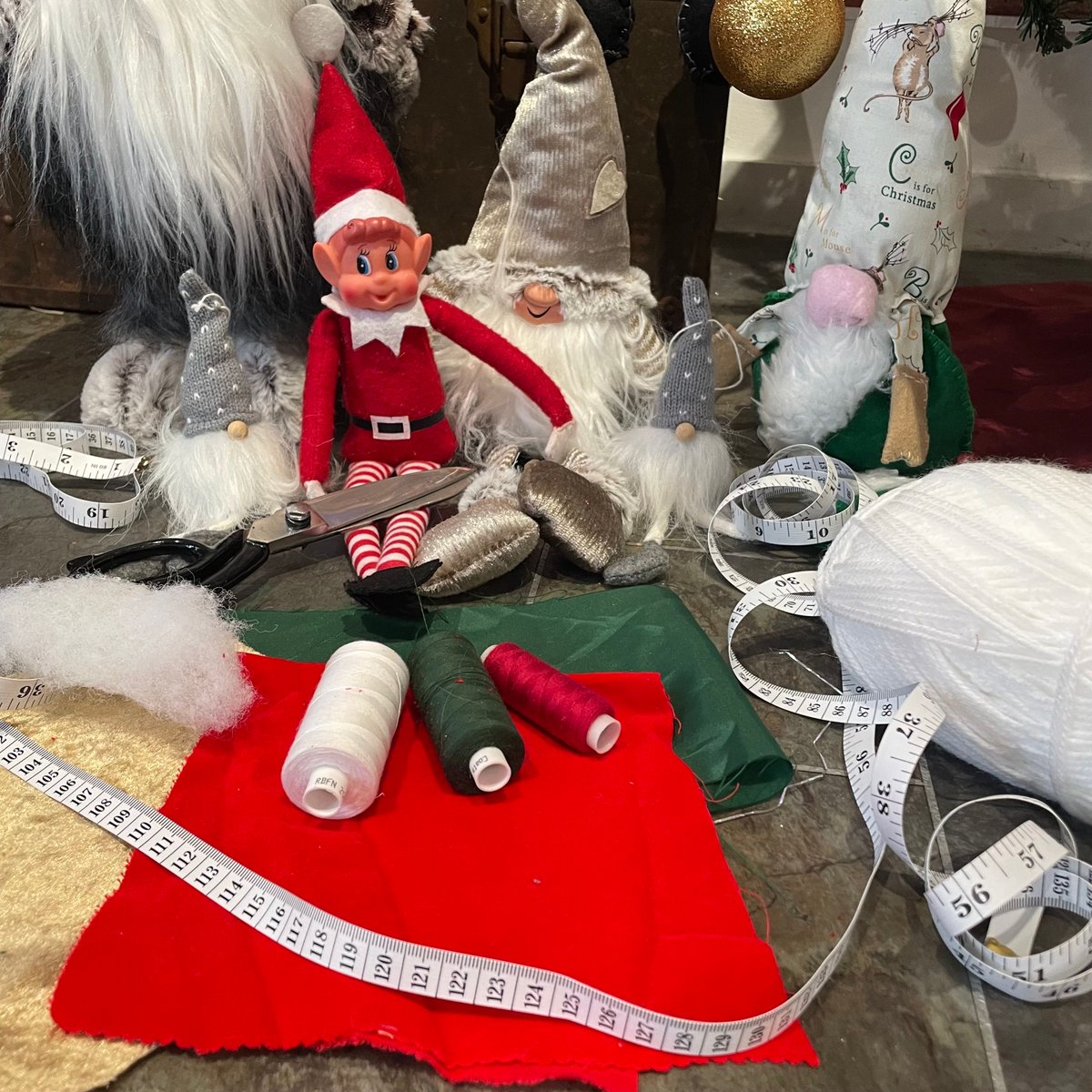 What do you call a group of GONK’S? A gaggle? A crew?
Why not book on and come along for some festive fun and make your very own Christmas Gonk decoration.

#ArtsventCalendar #Christmas #Christmas2023#SupportLocalArtists #WeMakeEvents #elfontheshelf #elfontheshelf2023