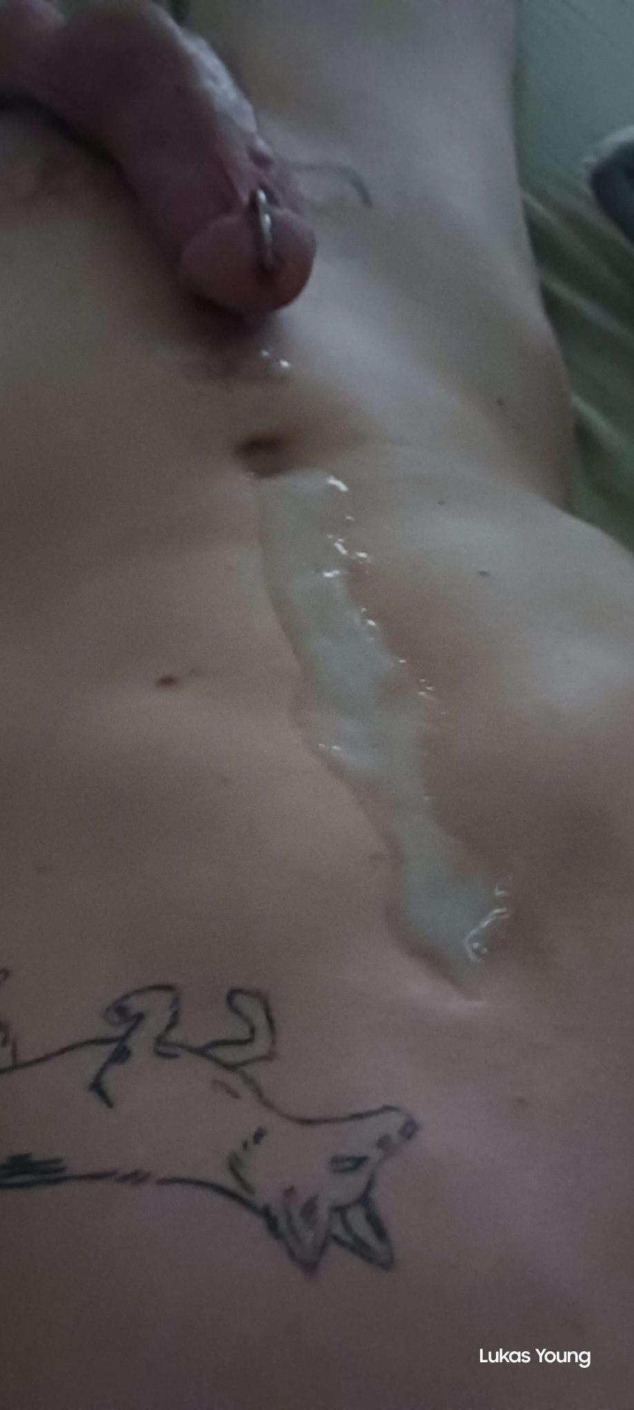 Hope your night is going well🥵 https://t.co/bqdKryQdHT