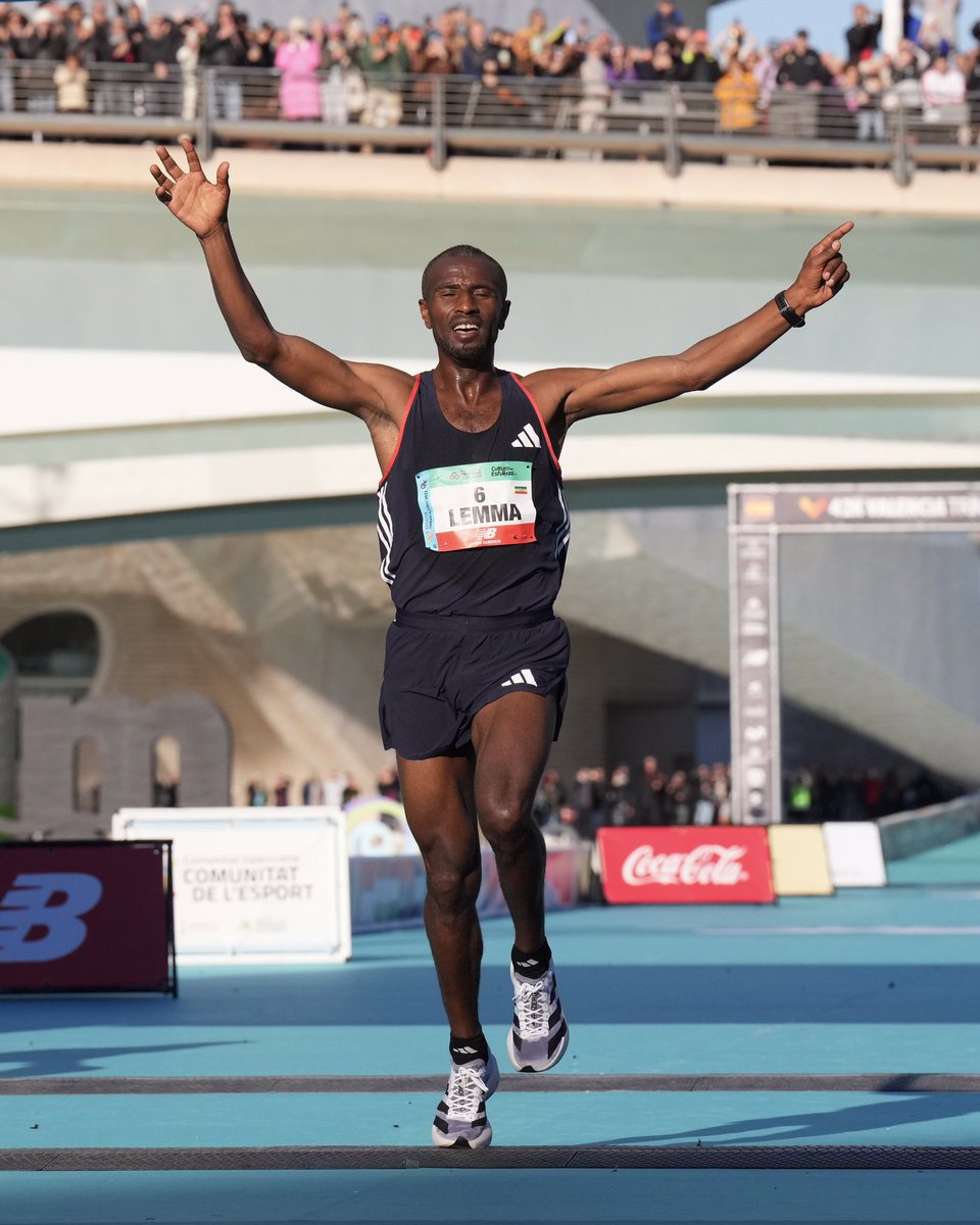 Course record & win for Sisay Lemma 🔥 A super strong run by Lemma turns up the heat in Valencia and sees him storm home by a big margin - he becomes the fourth fastest man under 2:02 EVER 🤯 👟 #Adizero Adios Pro Evo 1 ⏱️ 02:01:48