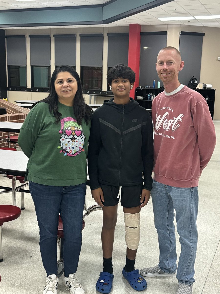 ⁦<a href="/lisaprice_cmsw/">Lisa</a>⁩ and I had the pleasure of supporting one of our ⁦<a href="/CMSWestWrangler/">Coppell Middle School West</a>⁩ learners and his Scout Troop last night. Also, I do wear something other than my uniform 🤣