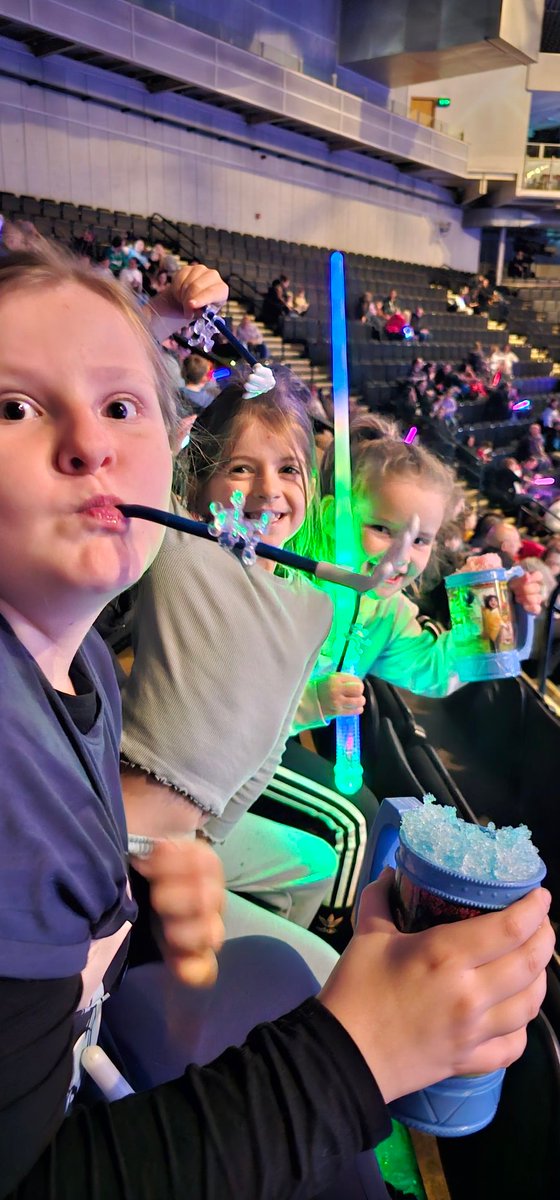 #DisneyOnIce
