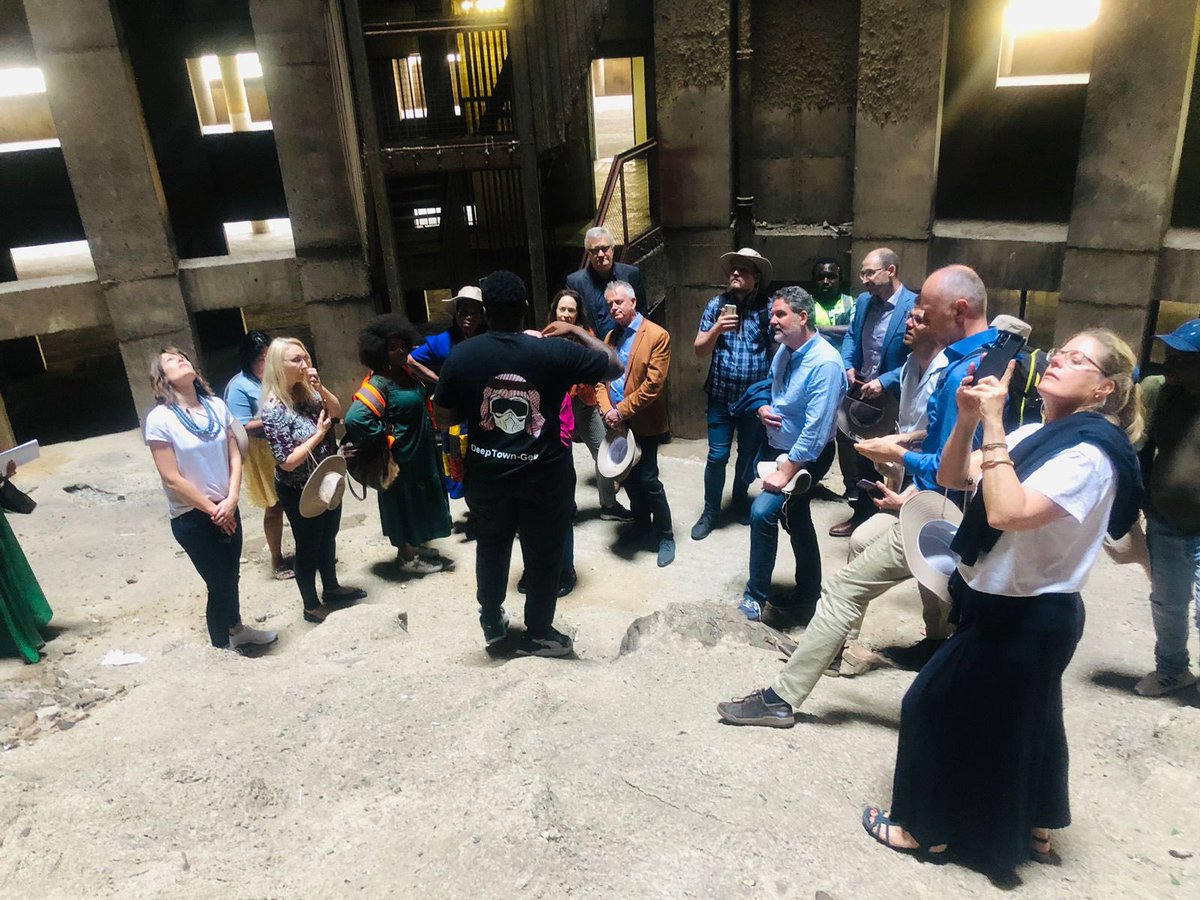 DlalaNje's tweet image. 🤩🌇SAFER STREETS DIPLOMACY🌇🤩
Great honour hosting the German Embassy (@GermanyinSA) &amp;amp; Canadian high commission (@CanHCZA) on Friday ❤️

#SaferStreets #JoziMyJozi #SaferJoburg #PonteLove