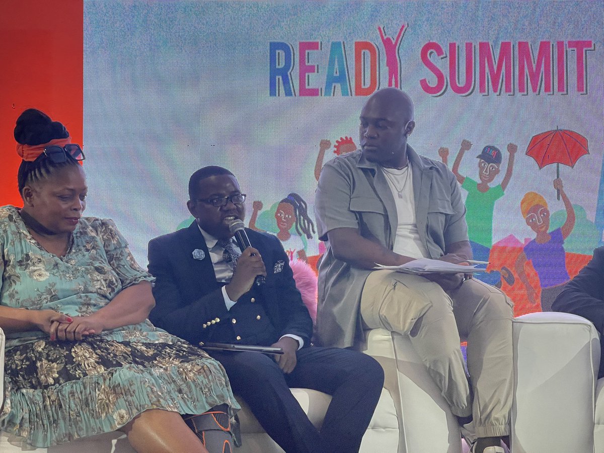 Exciting panel on the Intergenerational fire side chat at the ongoing #READYSummit. Lois Chingandu @frontlineaids, Patrick Onyangi @REPSSI, Maximina Jokonya @Yplus_Global & Luckmore Pamhidzai @AfriYANESA @YPNZimbabwe @zvandiri, sharing their experiences within the HIV & SRHR…