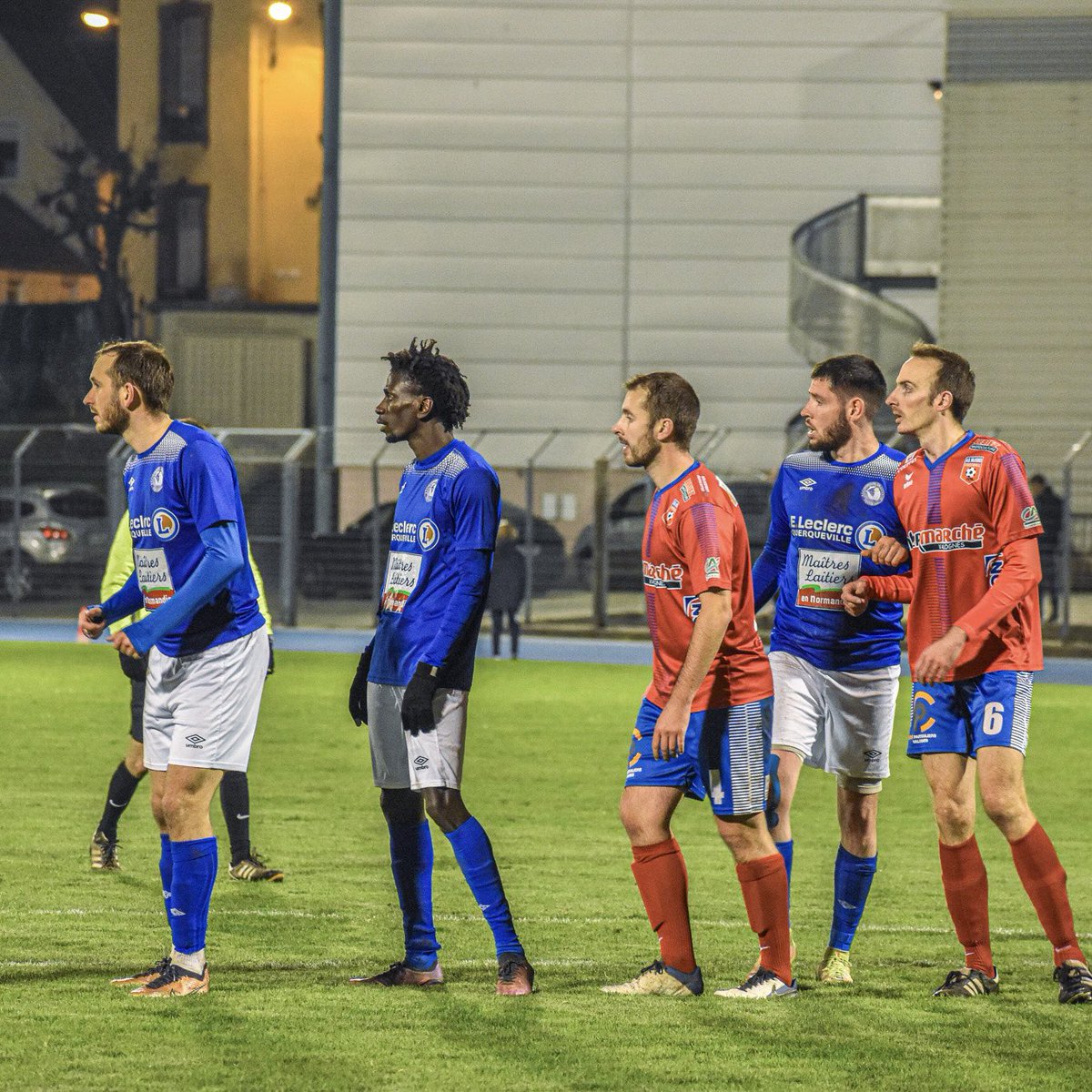 as_cherbourg's tweet photo. #SCSLASC | ๐๐๐๐ ๐๐ ๐๐๐๐๐ ! ๐
Cโest sur le terrain de lโ๐๐ ๐๐๐ข๐ง๐ญ๐ ๐๐ซ๐จ๐ข๐ฑ ๐๐ญ ๐๐จฬ que les 3๏ธโฃ points du jour se disputeront ! ๐
๐ ๐๐ ๐๐๐ข๐ง๐ญ๐ ๐๐ซ๐จ๐ข๐ฑ ๐๐ญ ๐๐จฬ (6รจme)
๐๏ธ Stade de Sainte Croix
โฐ 14h30
#ASCherbourg #ASC #Regional3 #R3 https://t.co/cQ1HTqur9v