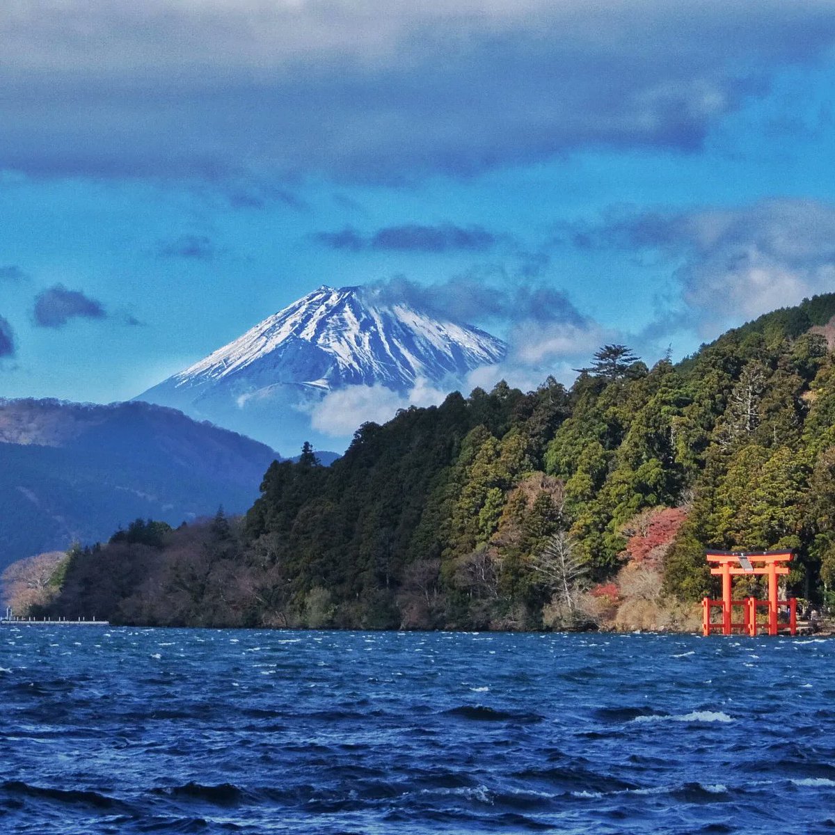 Hiking around #MtFuji today with sensational views as it emerges from the clouds #Japan @visitjapan_uk #bgtw @travwriters #travel #Travelgram #traveling #Travelphotography #travelling #travelblogger #traveler #traveller #travelingram #traveltheworld