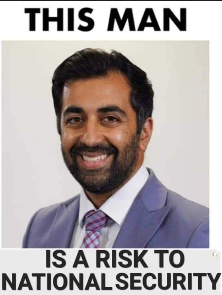 NatJack63982236's tweet photo. @ScotGovFM @HumzaYousaf That is Scotland's money you are giving away!
That is Scotland's money you have no right to give away!
You are at an overseas event uninvited and you have no right to be at, and giving OUR MONEY to foreign countries whilst Scotland teeters on becoming a third world country. https://t.co/PnrFonIa5p