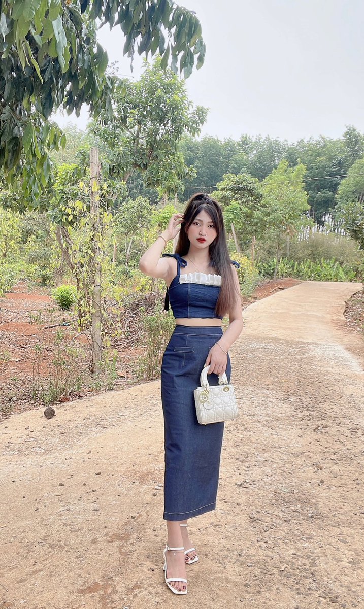 Dương Huyền Trang tweet media