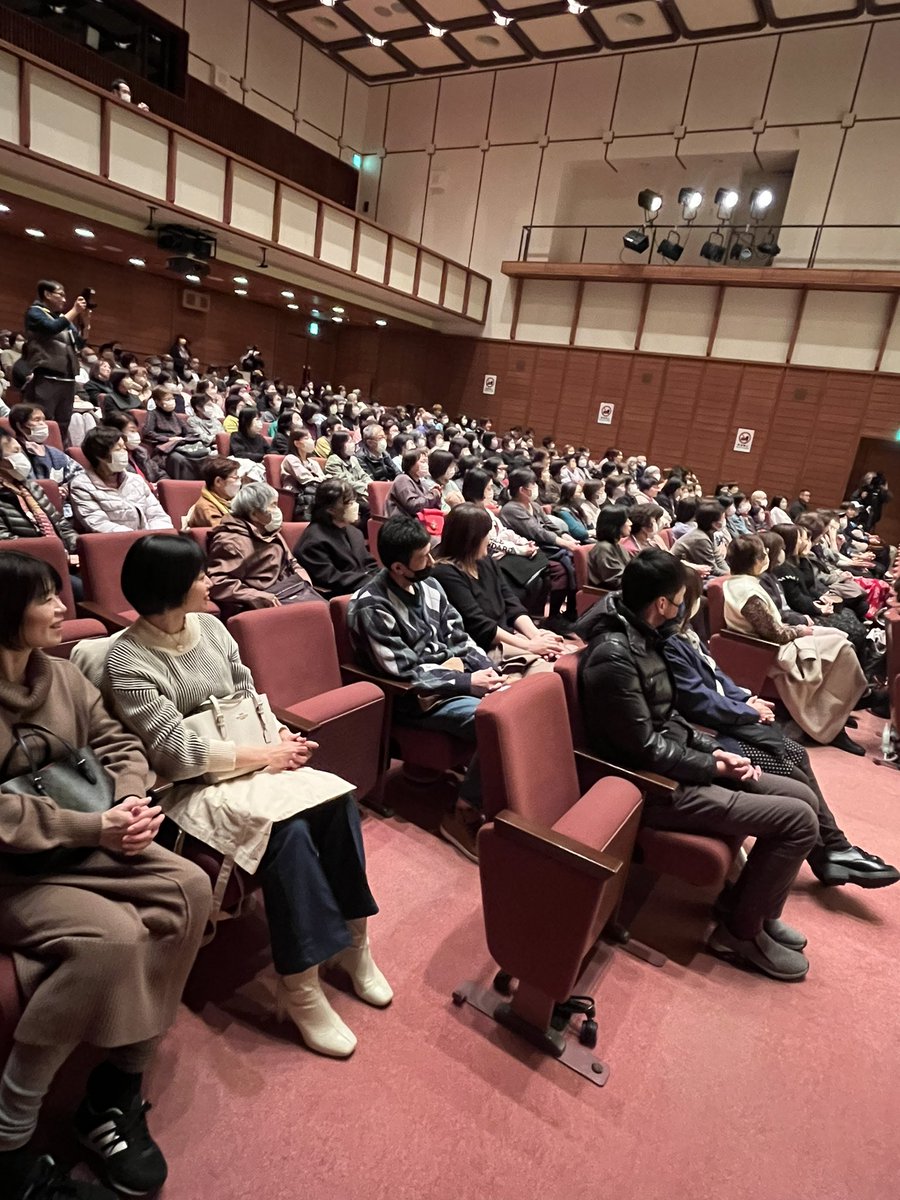 本日！富山県南砺市の僕の地元
城端で主演映画 『4日間』上映会
させて頂きました！！
300人近くの方に集まって頂き、とっても嬉しかったです😭✨️！

地元で自分の活動を応援して頂けることがこんなに嬉しいことなんだということを改めて
感じて、最高の1日になりました。