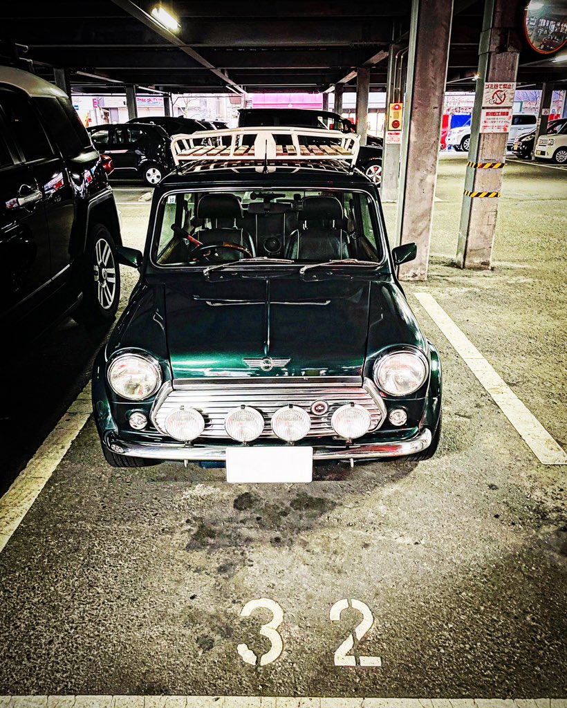 uzuramanZ's tweet photo. ▼ドライブに行って帰還しました。
#jpmini #worldwidemini #mini #rovermini #classicmini #oldmini #ymchk #迷你日常 #automocamera https://t.co/BELY7skiSV