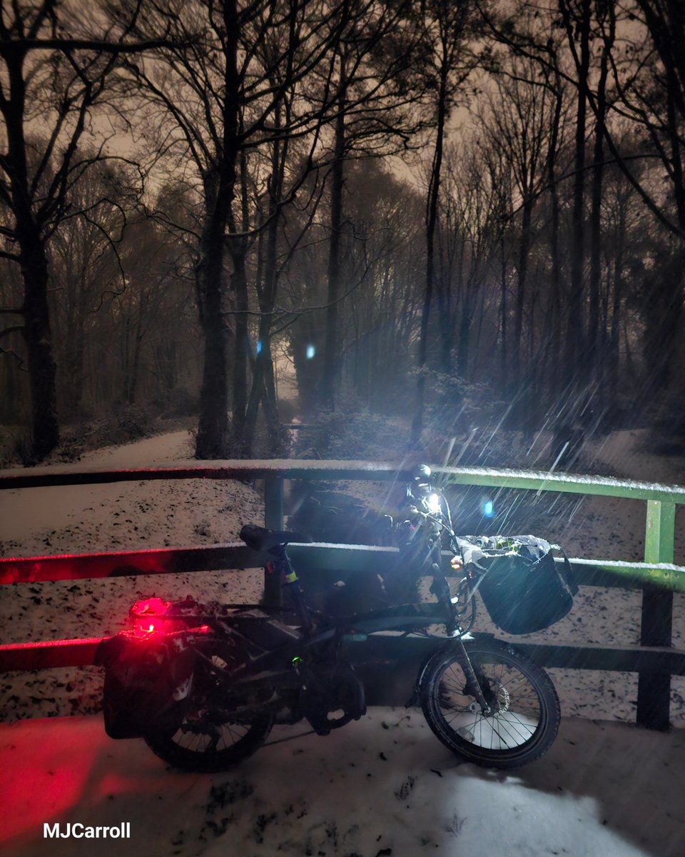 Melaniecycles's tweet photo. Spnthis will count as Day3 #WinterWheelers ride :) and yes you can cycle in the snow, it was fun but cold ;) sign up to https://t.co/g4d6gNq5WN to win prizes and have fun!
#lovetoride #cycling #cyclingisfun @WeAreCyclingUK
@letsmovelincs @letsrideuk https://t.co/N3d7tJPh3E