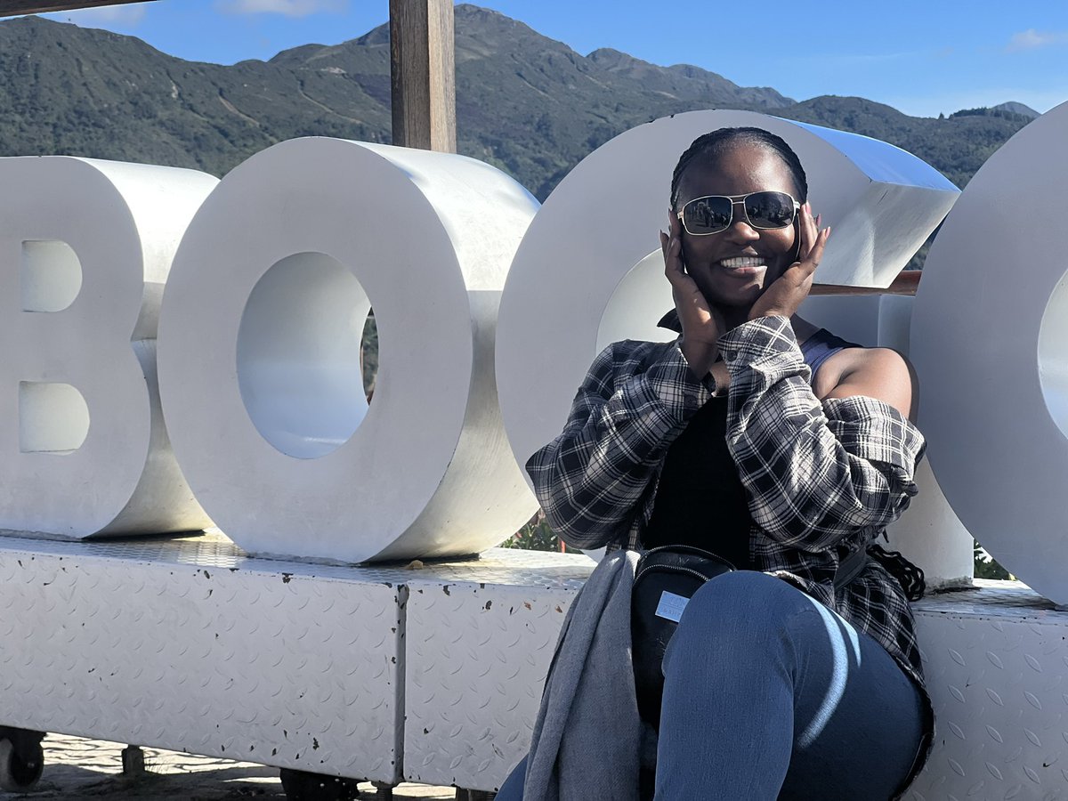 gwes_orao's tweet image. An enrichment time in my enclosure🤗. Thanks to this community of practice on #slide2🙌🏼
#lacedup
#ShiftThePower