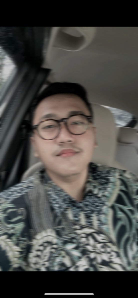 aldiosp's tweet photo. 2 hari ini mabok kondangan😌 https://t.co/gpi8VEHF1a