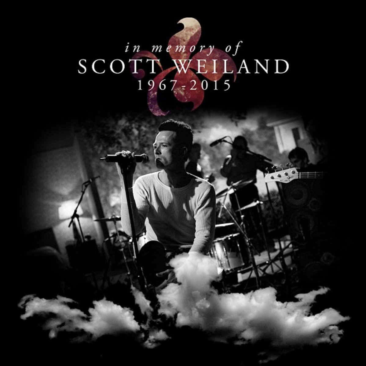 Stone Temple Pilots singer Scott Weiland died 8 years ago today. 💔