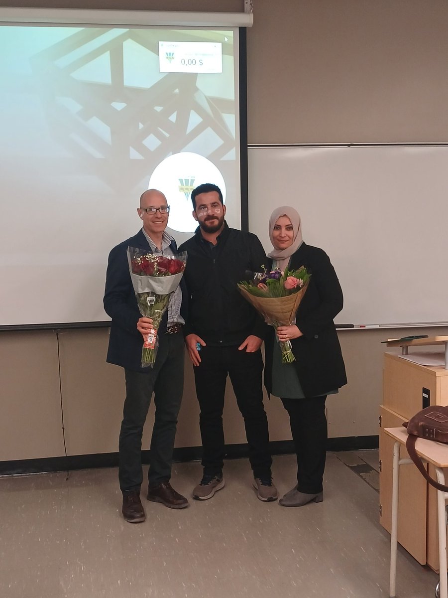 Félicitations au Dre Zainab Fakih pour son doctorat et son incroyable soutenance de thèse, et à son superviseur Prof Hugo Germain