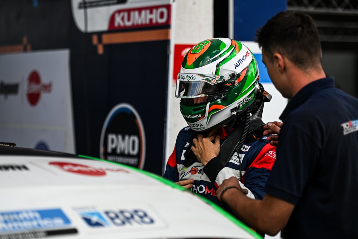 🏁 Final de la segunda del <a href="/tcrsouthamerica/">TCR South America</a> en Cascavel y fue puesto 7 para Rafa en otra gran presentación para él y todo el equipo.

👏 En el campeonato finalizó 5°, mostrando un gran nivel todo el año.

📷 TCR SA Media