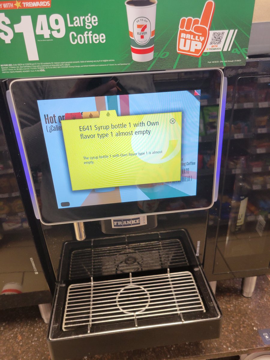 DeucesNeverLose's tweet photo. @7eleven Henserson and Willis rude cashier. "Only manager can fix the machine " #coffeefail https://t.co/rsnQbjroMF