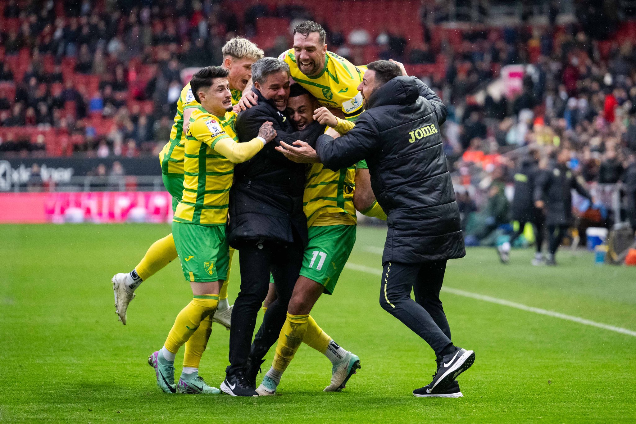 Championship wrap: Adam Idah clinches dramatic late winner for Norwich