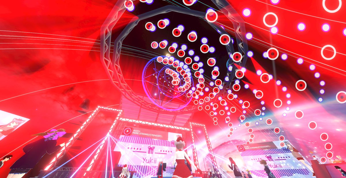 sabinekomomo153's tweet image. エフェクトがすごくて写真撮りまくりました📷
お気に入りの3枚と集合写真

WEIGH ANCHOR DAY2　アニソンDJ～アニソン回してもいいじゃない～ #9 cluster.mu/e/af607960-479… #AnimeSingDJ #WEIGHANCHOR #cluster3