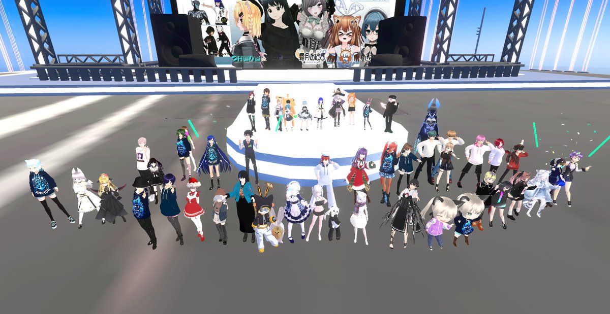 sabinekomomo153's tweet image. エフェクトがすごくて写真撮りまくりました📷
お気に入りの3枚と集合写真

WEIGH ANCHOR DAY2　アニソンDJ～アニソン回してもいいじゃない～ #9 cluster.mu/e/af607960-479… #AnimeSingDJ #WEIGHANCHOR #cluster3