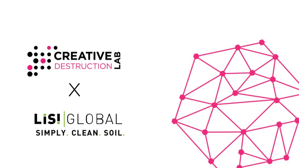 LisiGlobal's tweet photo. Excited to be entering into a new year as a part of this @creativedlab cohort as we continue to learn, build and grow! #BuildSomethingMassive https://t.co/ldUGwRHfZa